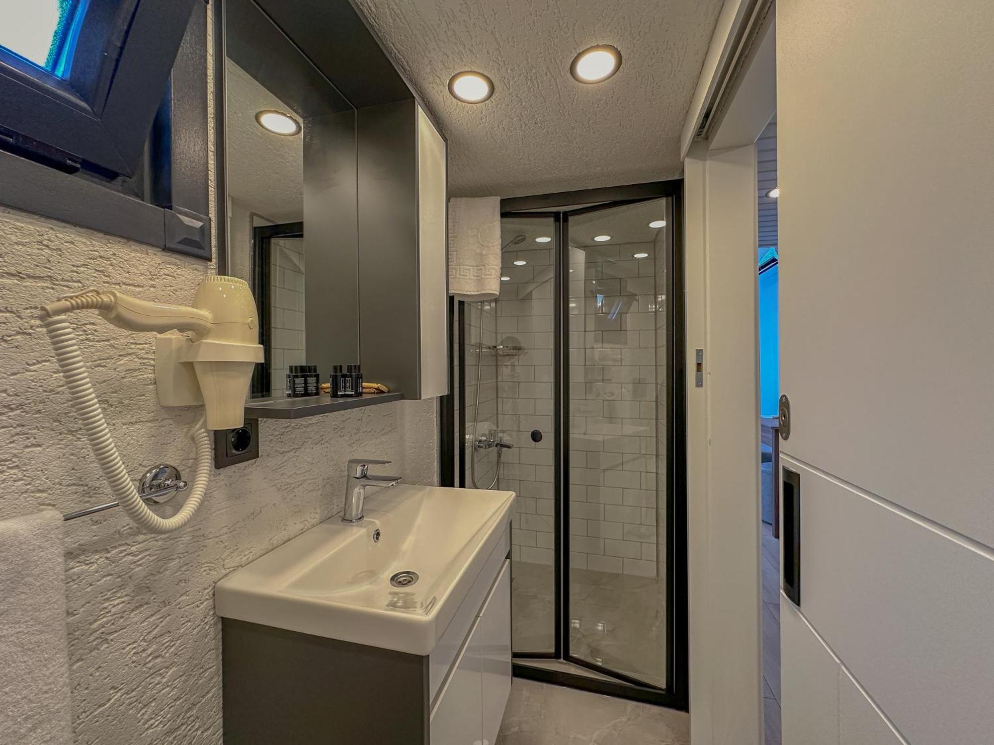 Baronet Tiny House Butik Otel Kadikoy  Ngoại thất bức ảnh